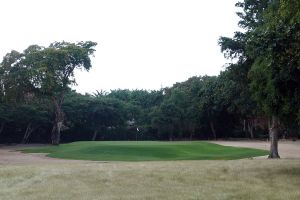 Casa De Campo (Teeth Of The Dog) 13th